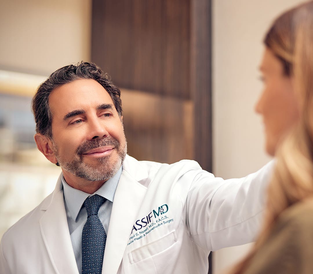plastic surgery doctor